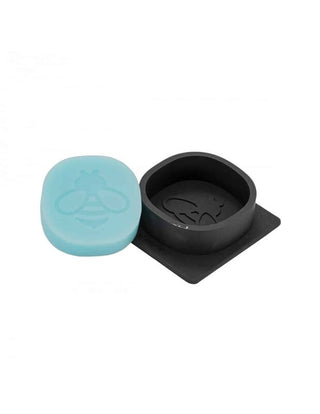 Soap Mould- bee on an oval