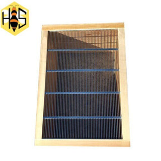Excluder Metal Timber Surround 10-F
